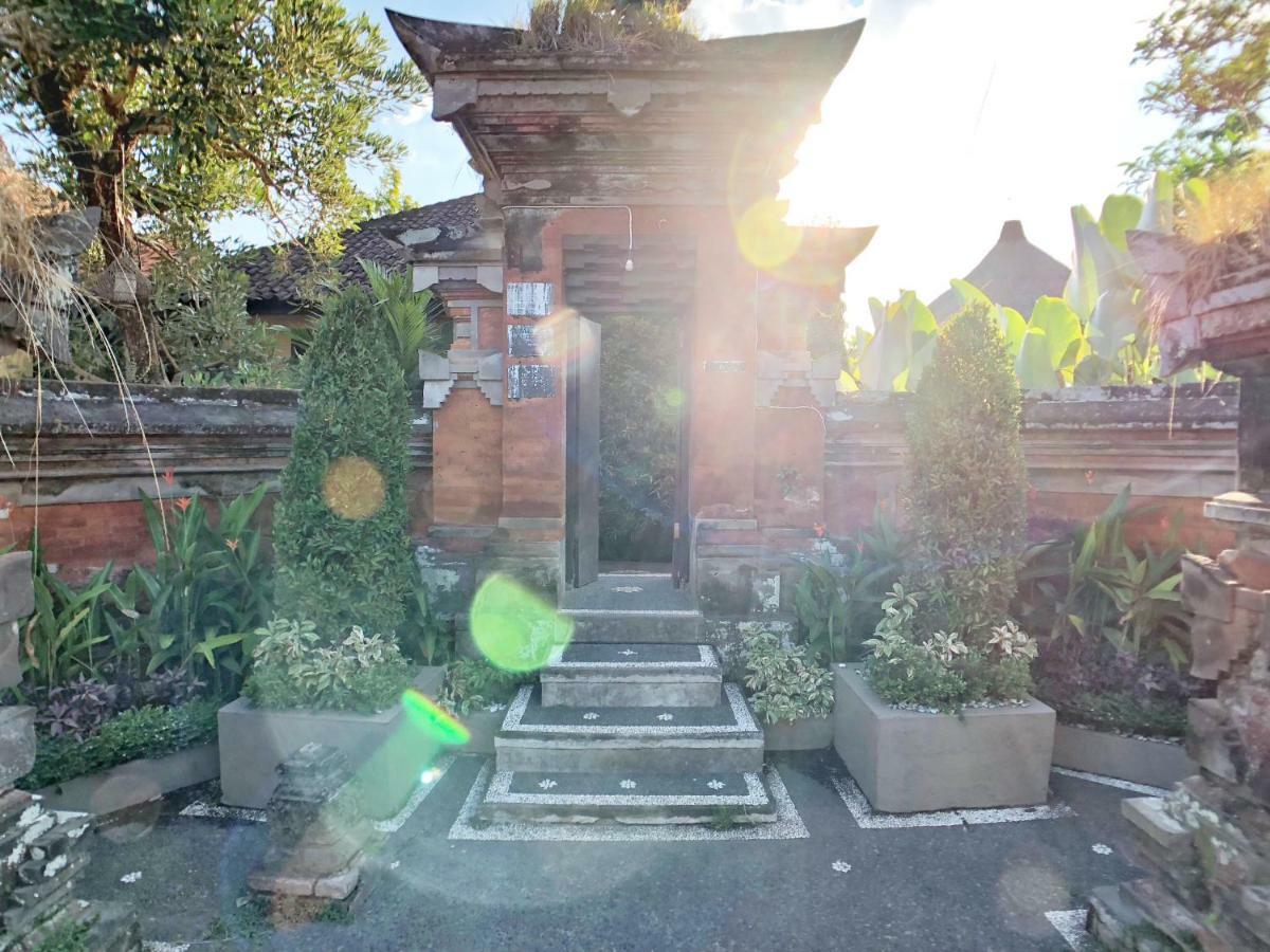 Uma Dewi Guest House Убуд Екстер'єр фото